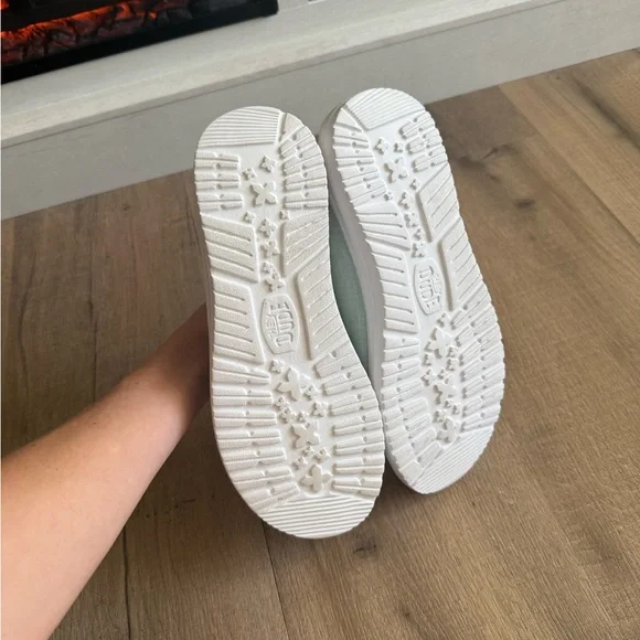 Hey Dude Women's Wendy Boho Stitch Shoes - Picture 6 of 6